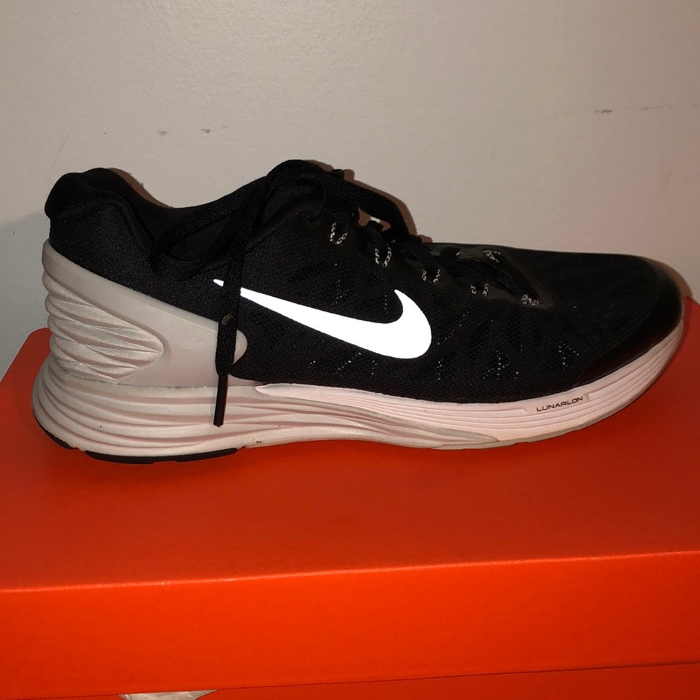 nike lunarlon size 6.5 men’s